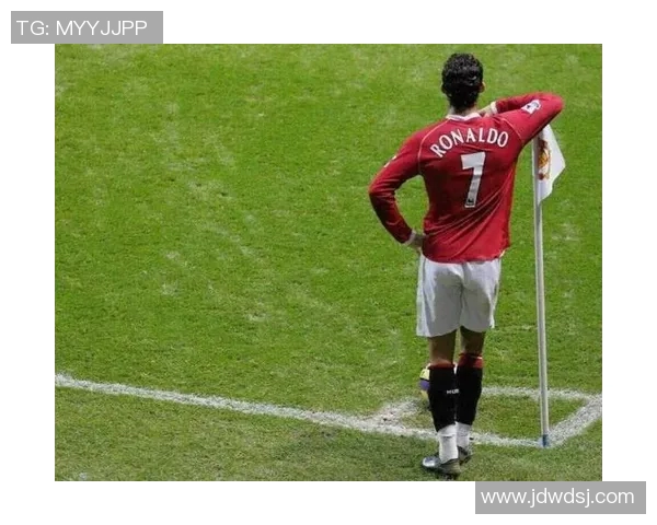 外国足球球星观看比赛的原因与背后的深层次思考